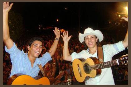Guilherme Viola e Robson Mattos